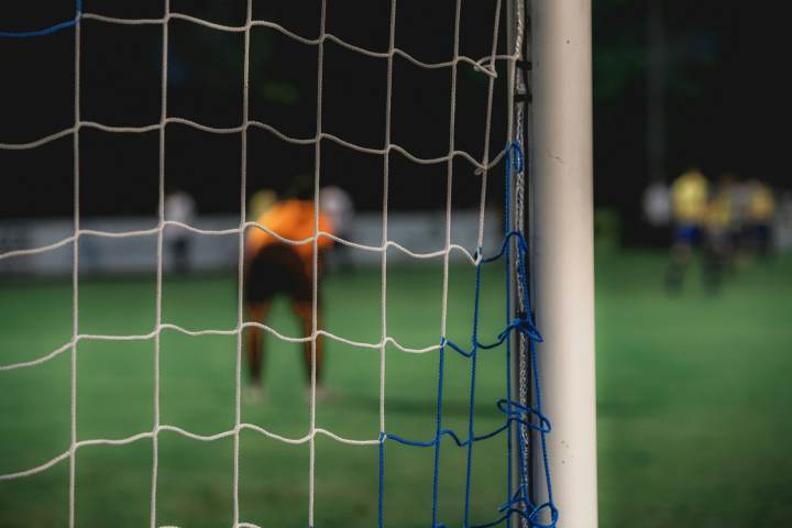 3-1！太火爆了：32次犯规+红牌！4大世界杯历史纪录刷新，4强出炉